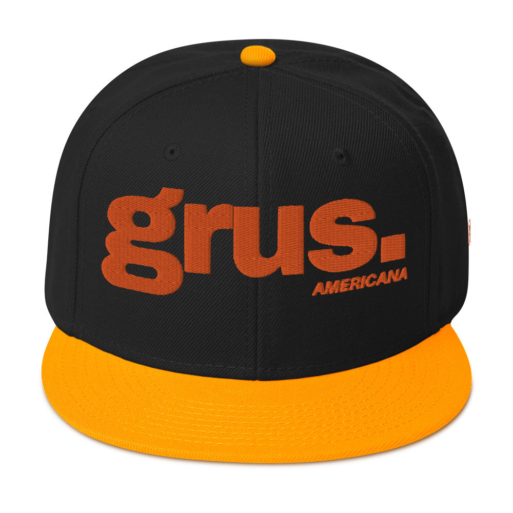 Grus Hat